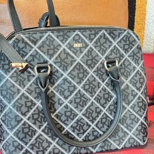 NWT DKNY Bryant Medium Satchel